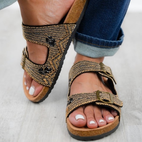 GG BAMBOO BUCKLE FLAT SANDALS GREEN